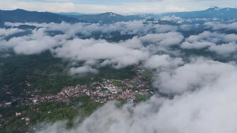 TORAJA CLOUD 4 Stock Footage 323114547