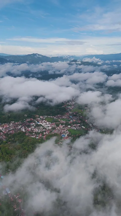 TORAJA CLOUD 5 Stock-Footage 323114521