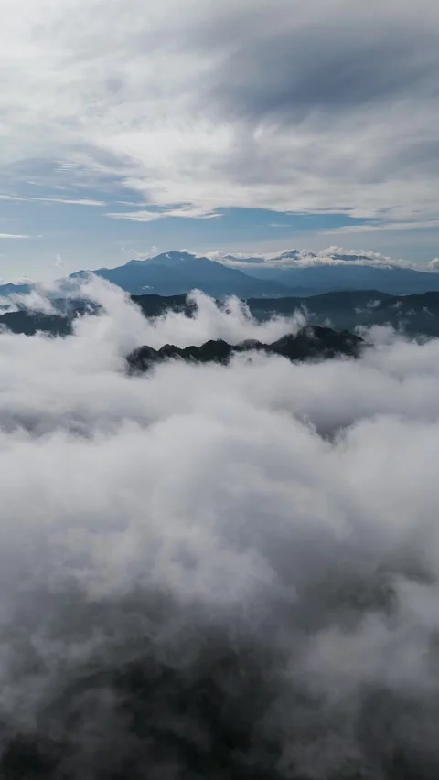 TORAJA CLOUD 6 Stock Footage 323114522