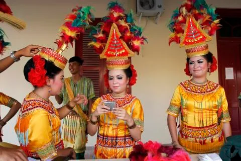 Toraja dancer 写真素材