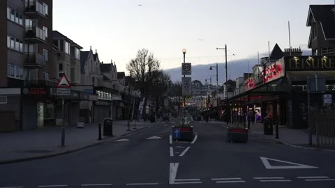 Torbay road pedestrianisation - Ghost Town at Dusk Vídeo Stock 224727640