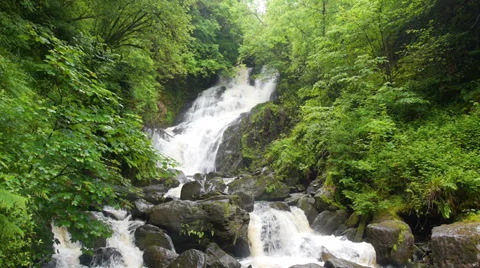 Torc Waterfall in Killarney Seamless Loop 動画素材 39636890