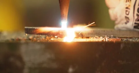 Torch cutting metal Stock Footage 275371820