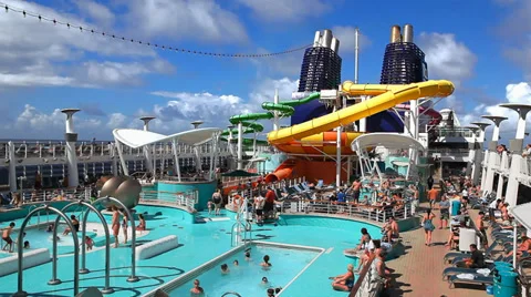 Torists in the pool of the cruise ship Stock-Footage 36640013