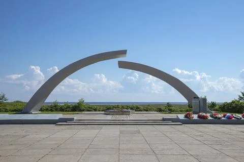 The Torn Ring Memorial Complex dedicated to breaking the blockade Stock-Fotos