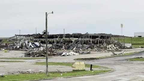 Tornado Damage in Oklahoma Vídeos de archivo 328879327