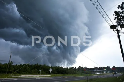 Tornado touching down in florida Stock Photos