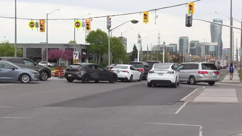 Toronto, Can, May 15 2026 extreme traffic jam gridlock in city streets Video stock 335257053