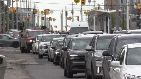 Toronto, Can, May 15 2026 extreme traffic jam gridlock in city streets Video stock 335257207