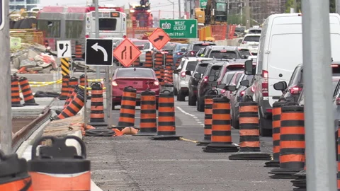 Toronto, Can, May 15 2026 extreme traffic jam gridlock in city streets Video stock 335258592