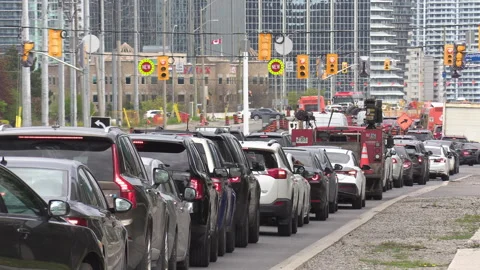 Toronto, Can, May 15 2026 extreme traffic jam gridlock in city streets Video stock 335259150