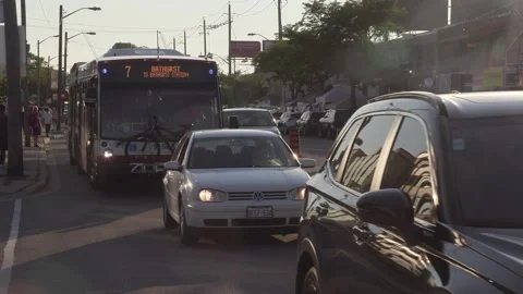 Toronto, Can, May 15 2026 extreme traffic jam gridlock un city Видео 342441070