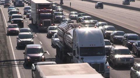 Toronto, Can May 23 2026 Gridlock highway traffic jam with cars stuck Stock Footage 341028629
