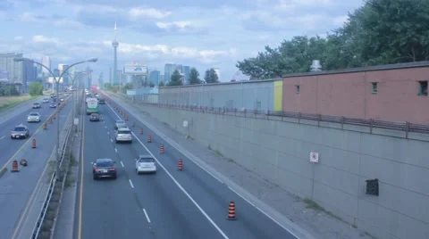 Toronto Highway with CN Tower Stockbeeldmateriaal 42128770