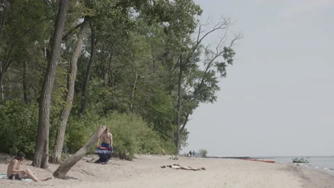 Toronto Island Beach  Stock Footage 231048031