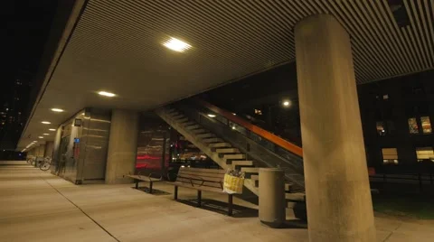 Toronto Nathan Phillips Square Night Stair Way Vídeos de archivo 50261637