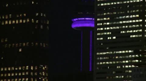 Toronto Night 05 pull out Stock Footage 31667908