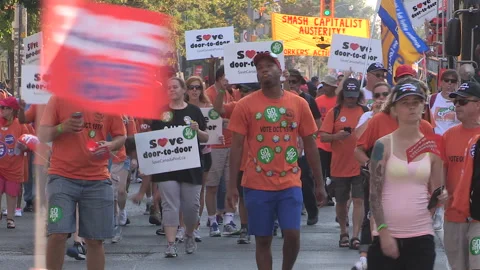 Toronto, On Sept 4 2025 Labor day parade protest for unions and skilled trades 動画素材 341346220