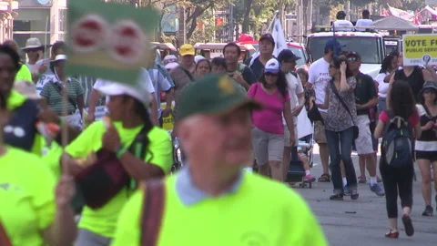Toronto, On Sept 4 2025 Labor day parade protest for unions and skilled trades 動画素材 341346598