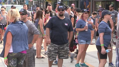Toronto, On Sept 4 2025 Labor day parade protest for unions and skilled trades 스톡 동영상 341346757