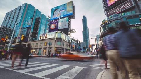 Toronto Yonge Dundas Intersection Timelapse Wide Vídeo Stock 57831841