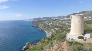 Torre de maro Nerja_Footagedrone Video stock 85709820