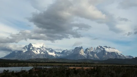 Torres del Paine timelapse Video stock 101643385