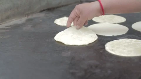 Tortillas 1 Video stock 153108653