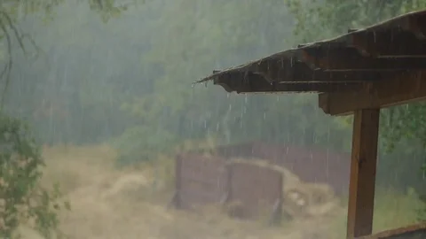 Toscana rain Video stock 73685342