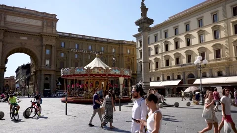 Toscane Florence Piazza della Repubblica Video stock 158099518