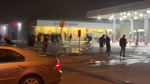 Total devastation in the streets of Minneapolis following fatal police shooting Stock Footage 137553310