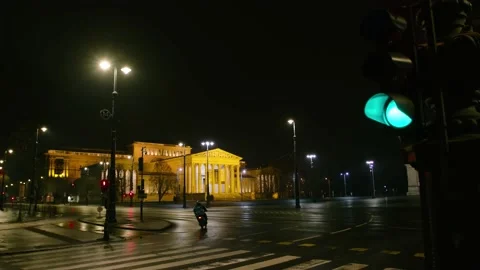 Total empty streets in a capital because of the coronavirus curfew. Stock Footage 146112936