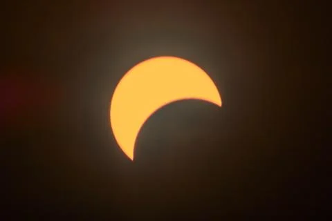Total Solar Eclipse Crescendo in Spiceland Sky Foto stock