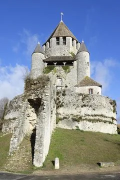 Tour Cesar Caesars Tower the only octagonal donjon on a quadrangular plan Stockfoto's