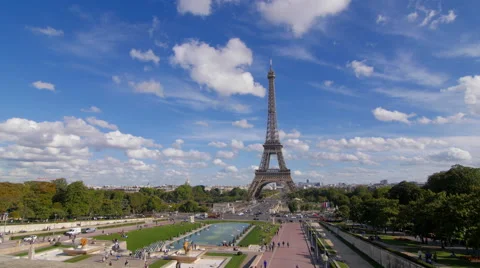Tour Eiffel and blue sky pan Stock Footage 58602140