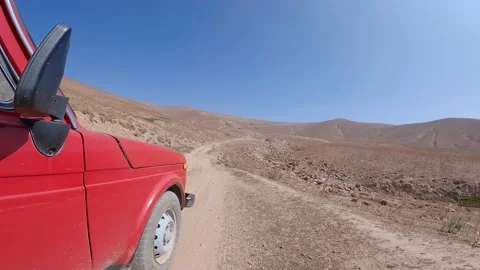 Touring SUV. GH010617 Stock Footage 170073412