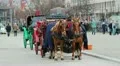 Tourist attraction chariot in Berlin HD Footage