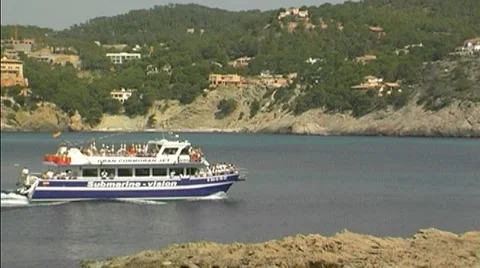 Tourist boat Stock Footage 955818