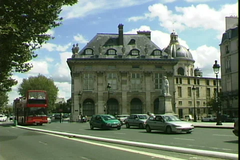 Tourist Bus Видео 820767