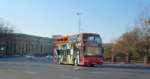 Tourist bus Video stock 121993218