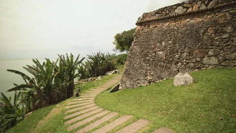Tourist getting to know Florianópolis Video stock 162512120