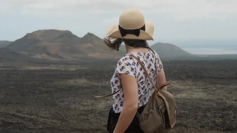 Tourist in Lanzarote Vídeo Stock 127119211