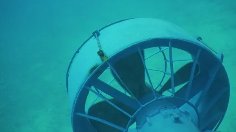 Tourist submarine propeller running close-up underwater, Red Sea, Egypt 스톡 동영상 286048341