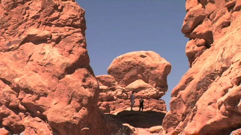 Tourists in Arches 스톡 동영상 201922