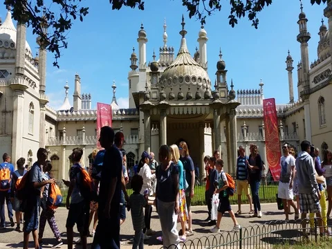 Tourists at the Brighton Pavilion Stock-Footage 77480076