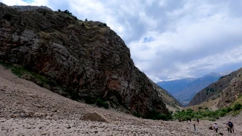 Tourists climbing mountains Stock Footage 171824103