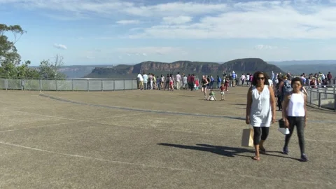 Tourists At Echo Point, Blue Mountains In Sydney, New South Wales, Australia Stock Footage 158879225