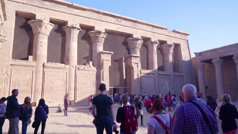 Tourists enter in the Edfu Temple. Stock Footage 241290764