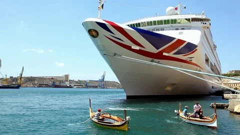 Tourists on excursion boat explore landm... | Stock Video | Pond5