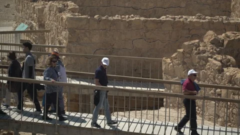 Tourists Video stock 104719051